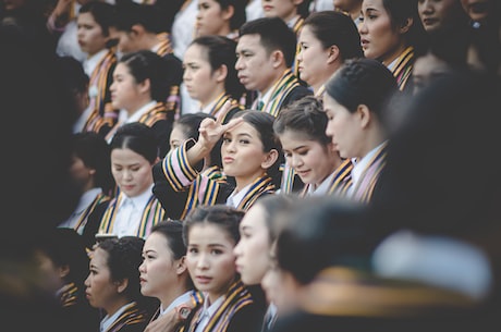 重庆电子工程职业学院教务系统(教务管理更智能更便捷——重庆电子工程职业学院教务系统介绍)